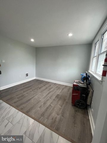 1161 OVERINGTON ST, Philadelphia, PA 19124