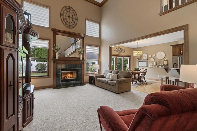 1225 LIVINGSTON STREET, Green Bay, WI 54311