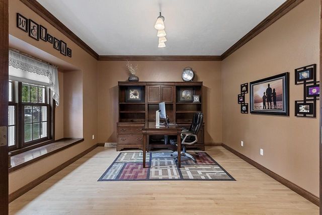 1225 LIVINGSTON STREET, Green Bay, WI 54311
