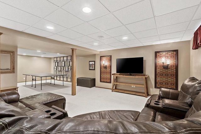 1225 LIVINGSTON STREET, Green Bay, WI 54311