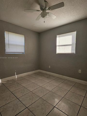 701 N 70th Ave 0, Hollywood, FL 33024