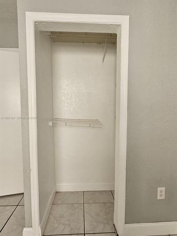 701 N 70th Ave 0, Hollywood, FL 33024