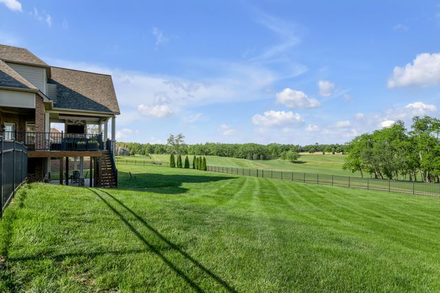 302 Eagle Drive, Nicholasville, KY 40356