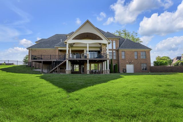 302 Eagle Drive, Nicholasville, KY 40356