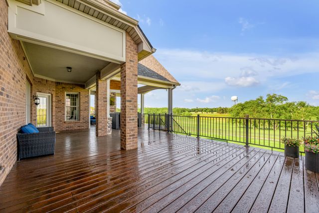302 Eagle Drive, Nicholasville, KY 40356