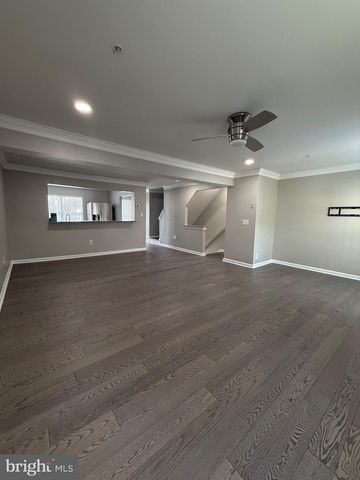 9903 CRANAPPLE, Upper Marlboro, MD 20774