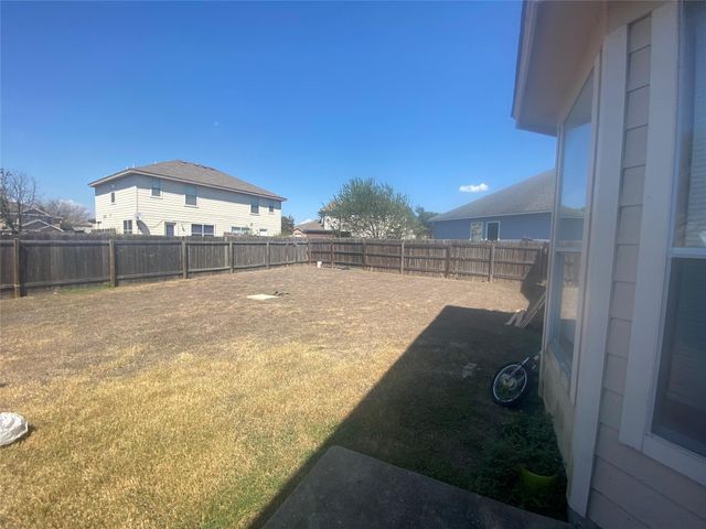 2706 Westhampton CT A, Round Rock, TX 78664