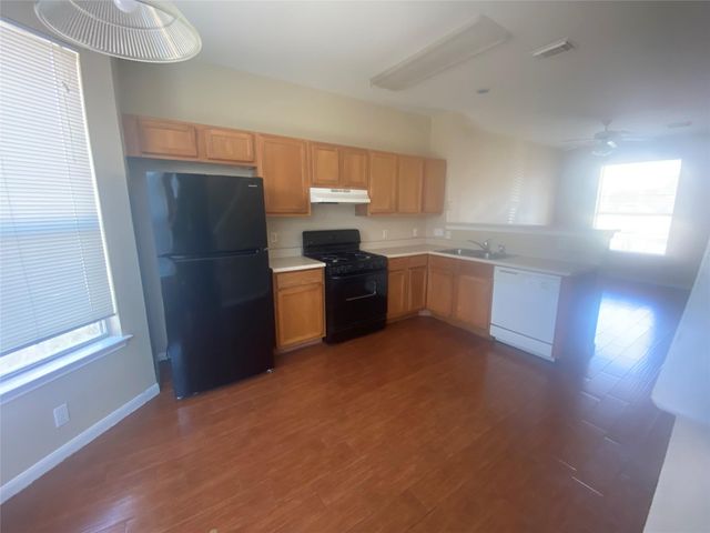 2706 Westhampton CT A, Round Rock, TX 78664