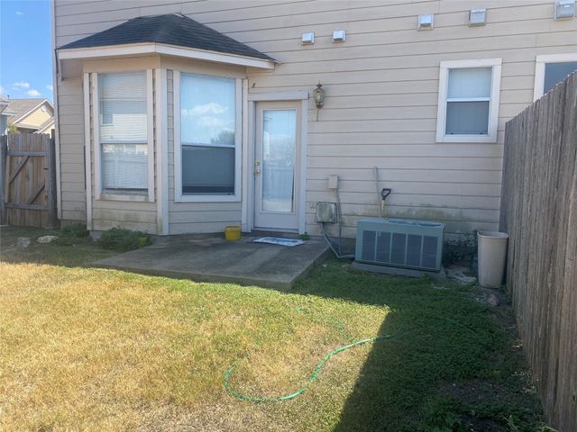 2706 Westhampton CT A, Round Rock, TX 78664