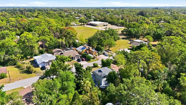 2852 NASSAU STREET, Sarasota, FL 34231