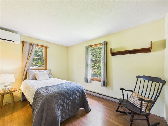 29 Oak Road, South Kingstown, RI 02879