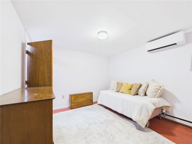 29 Oak Road, South Kingstown, RI 02879