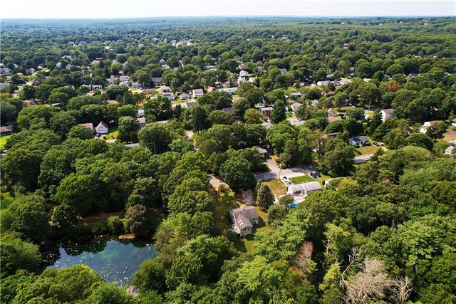 29 Oak Road, South Kingstown, RI 02879