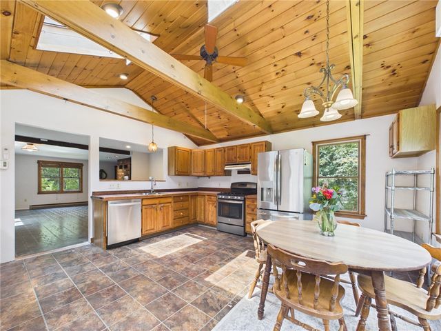 29 Oak Road, South Kingstown, RI 02879