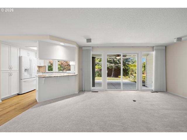 1920 Ne 150TH Ave, Portland, OR 97230