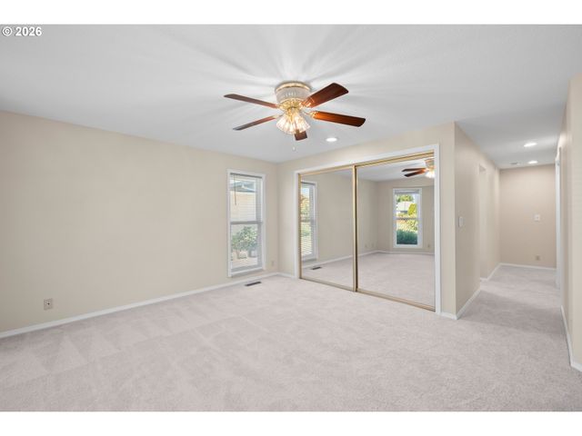 1920 Ne 150TH Ave, Portland, OR 97230