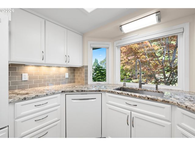 1920 Ne 150TH Ave, Portland, OR 97230