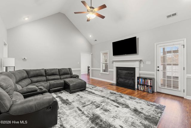 422 Kingston Circle, Goldsboro, NC 27530