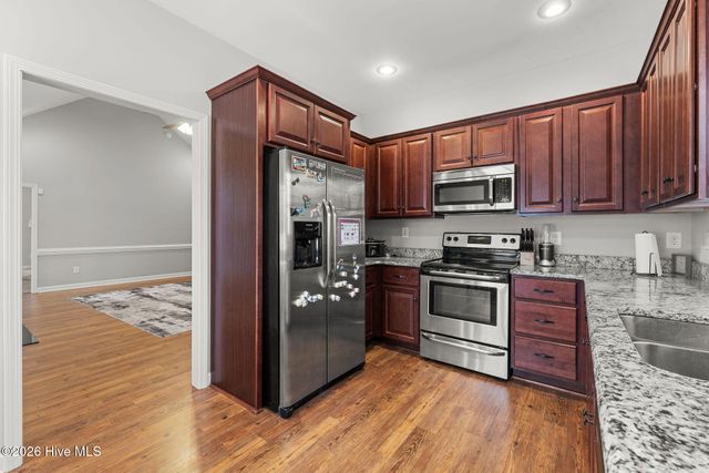 422 Kingston Circle, Goldsboro, NC 27530