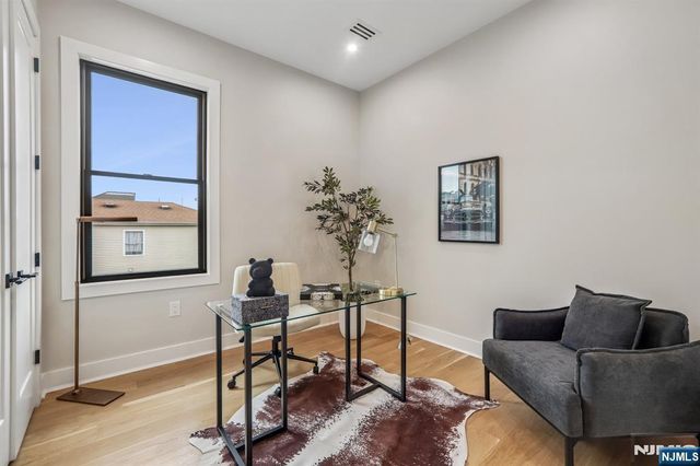 78 Zabriskie Street 3, Jersey City, NJ 07307