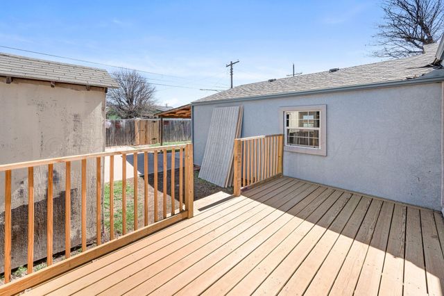 707 S MANHATTAN Street, Amarillo, TX 79104