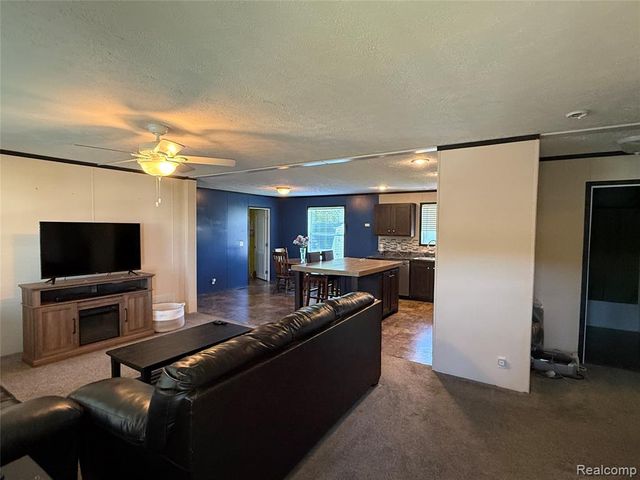 1101 Forest Lane, Columbus, MI 48063