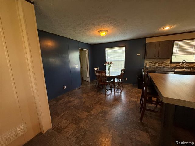 1101 Forest Lane, Columbus, MI 48063