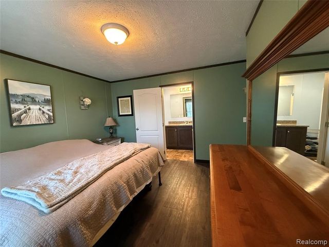 1101 Forest Lane, Columbus, MI 48063