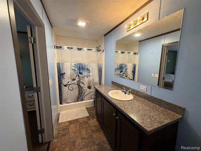 1101 Forest Lane, Columbus, MI 48063