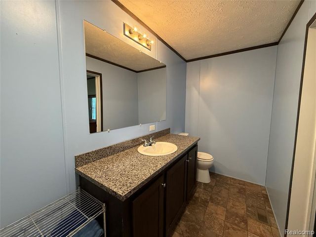 1101 Forest Lane, Columbus, MI 48063
