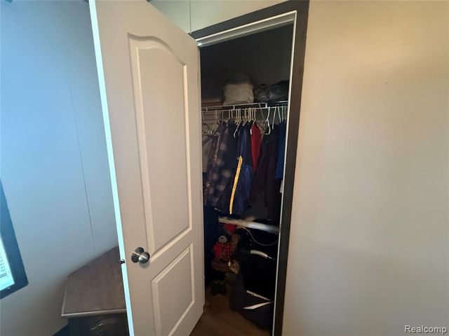 1101 Forest Lane, Columbus, MI 48063