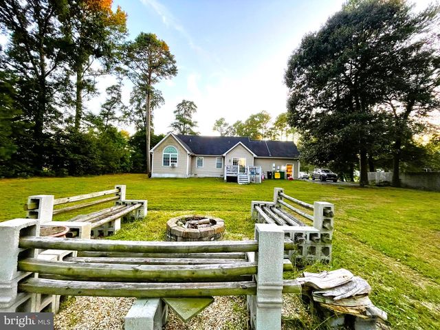 8025 ARMIGER DR N, Seaford, DE 19973