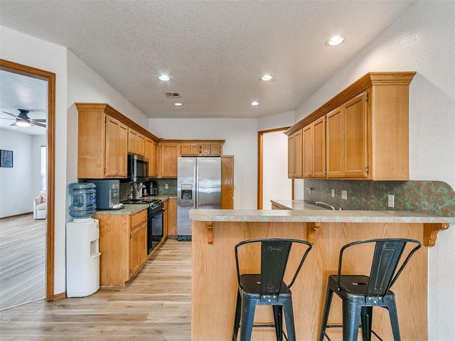 12916 Oak Hill Drive, Piedmont, OK 73078