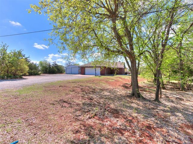12916 Oak Hill Drive, Piedmont, OK 73078
