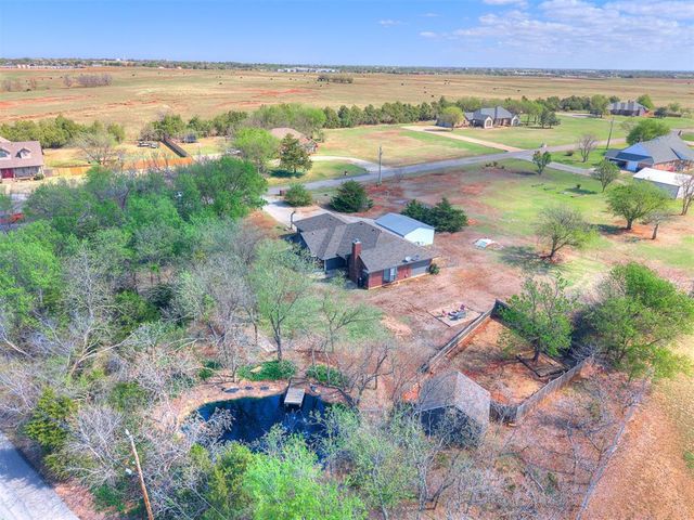 12916 Oak Hill Drive, Piedmont, OK 73078
