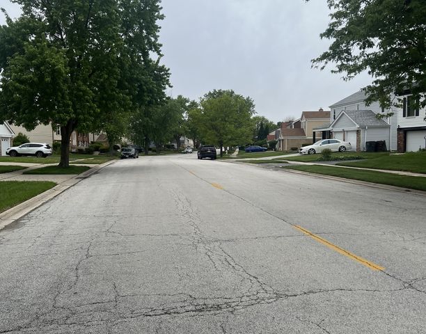 17607 Stonebridge Drive, Hazel Crest, IL 60429