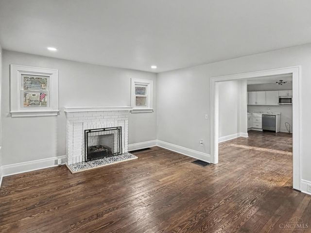 5128 Imwalle Avenue, St Bernard, OH 45217