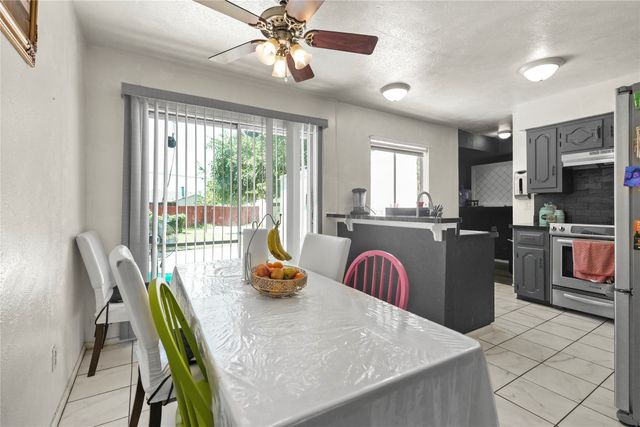 10040 Hymie Circle, Dallas, TX 75217