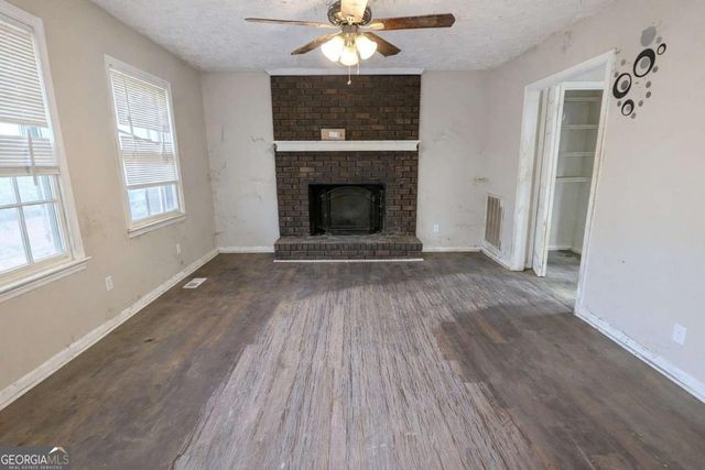 103 S Forty Pass W, Hiram, GA 30141