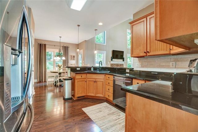 292 Independence Avenue, Dallas, GA 30132