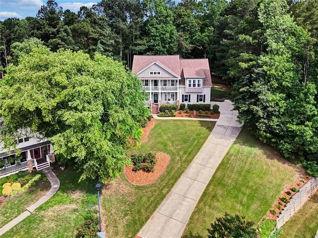 292 Independence Avenue, Dallas, GA 30132