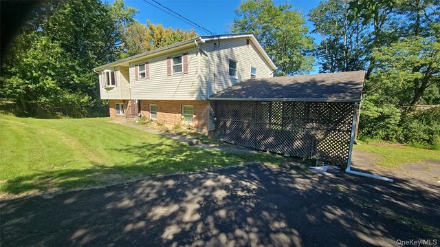 6 Glen Court, Congers, NY 10920