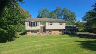 6 Glen Court, Congers, NY 10920