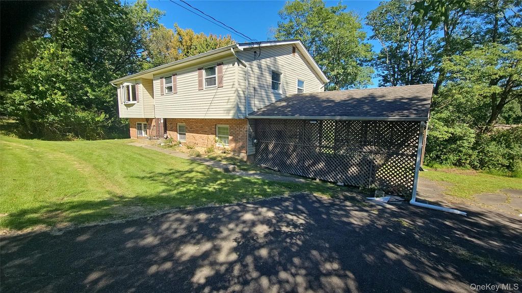6 Glen Court, Congers, NY 10920 — photo 2
