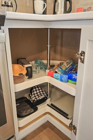 2335 N TRAVELLER DR, Columbia, MO 65202