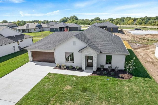 2335 N TRAVELLER DR, Columbia, MO 65202