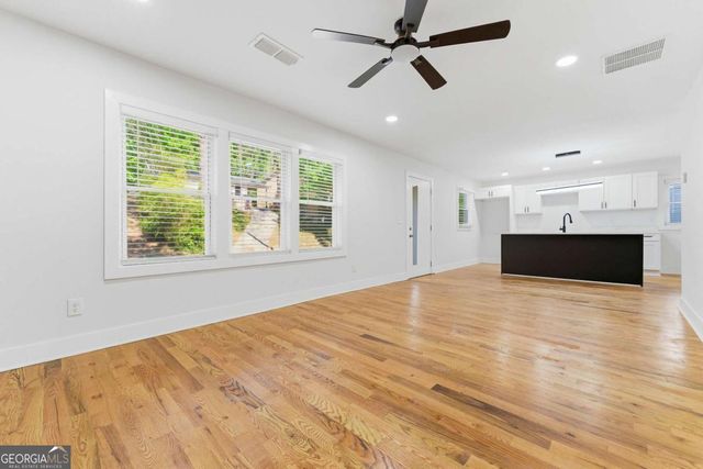 921 Hall Street, Atlanta, GA 30318