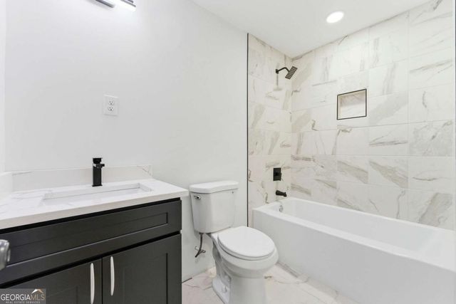 921 Hall Street, Atlanta, GA 30318