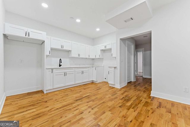 921 Hall Street, Atlanta, GA 30318