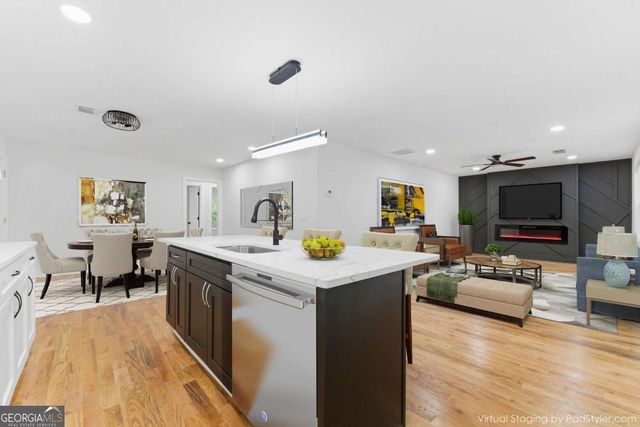 921 Hall Street, Atlanta, GA 30318